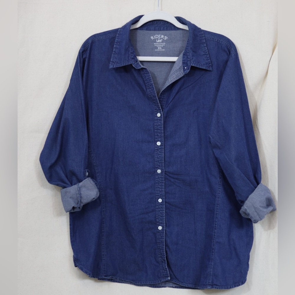 Riders By Lee Blue Button Down Women’s Sz XXL Pre-Owned Good Condition